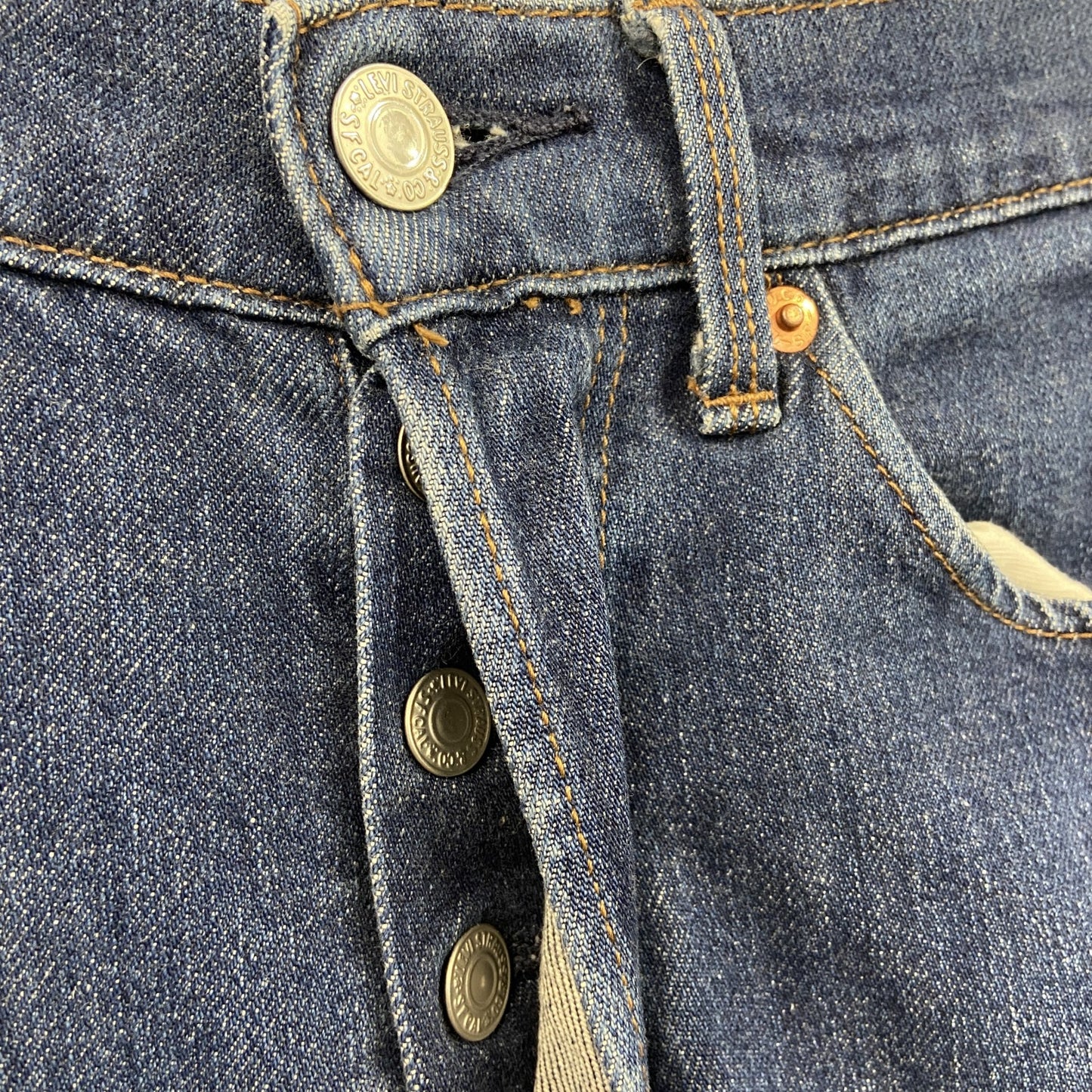 Levi’ｓ　リーバイス　502　デニムパンツ/ジーンズ　ボタン開き　インディゴ　W28サイズ