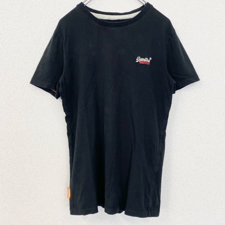 古着 used　SuperDry　極度乾燥　半袖ワンポイントロゴTシャツ　クルーネック　レトロデザイン　黒　ブラック　XSサイズ