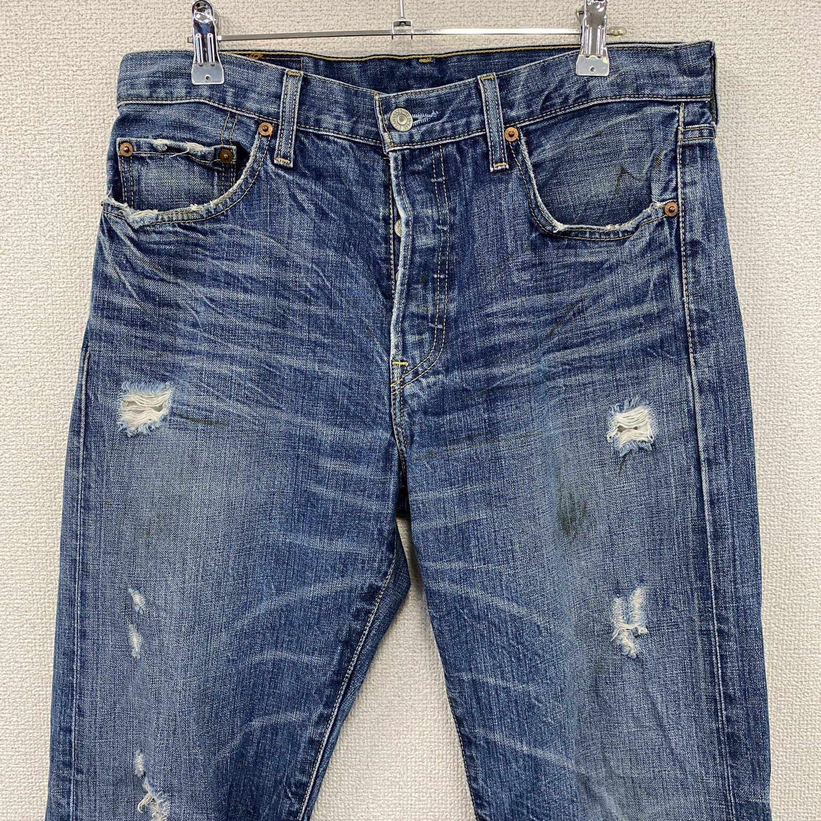 Levi’s　リーバイス　501　ダメージデニムパンツ/ジーンズ　ボタンフライ　縦落ち　鬼ヒゲ　インディゴ　W32サイズ