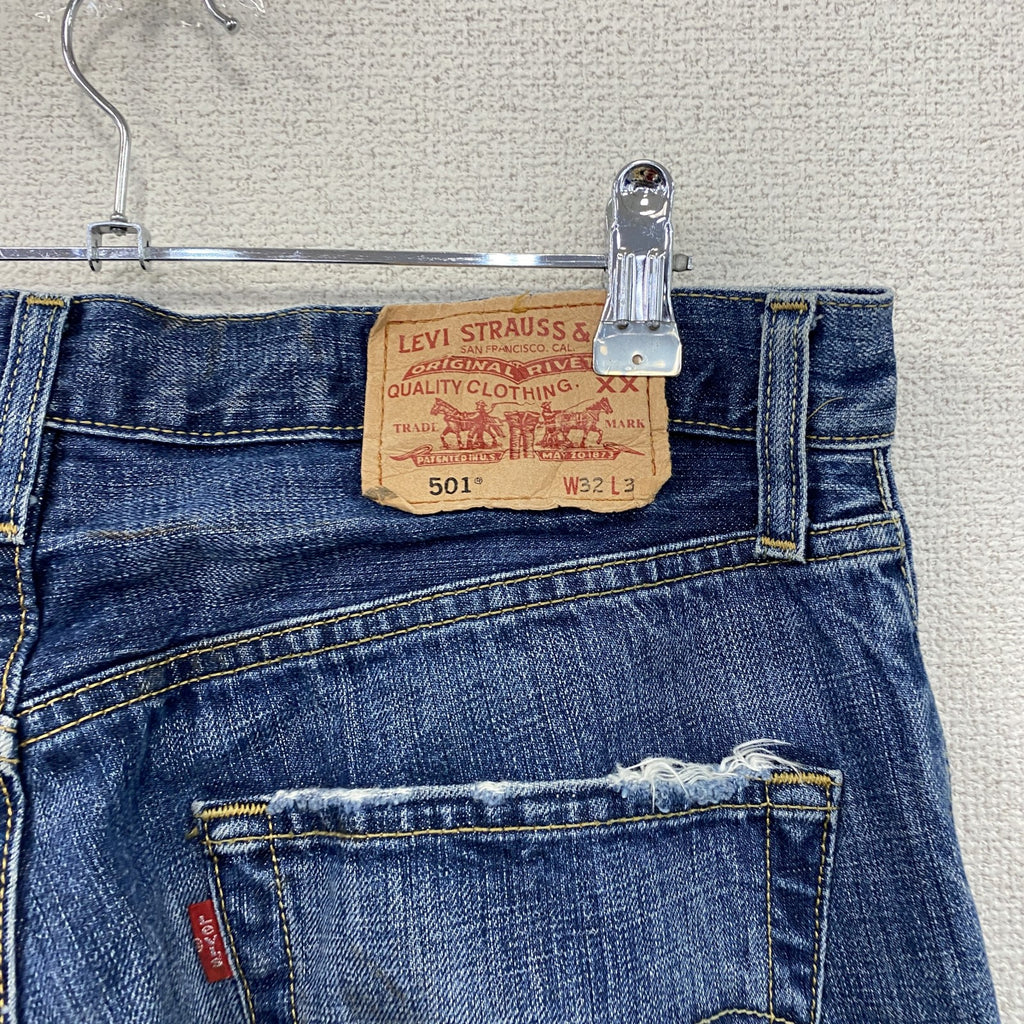 Levi’s　リーバイス　501　ダメージデニムパンツ/ジーンズ　ボタンフライ　縦落ち　鬼ヒゲ　インディゴ　W32サイズ