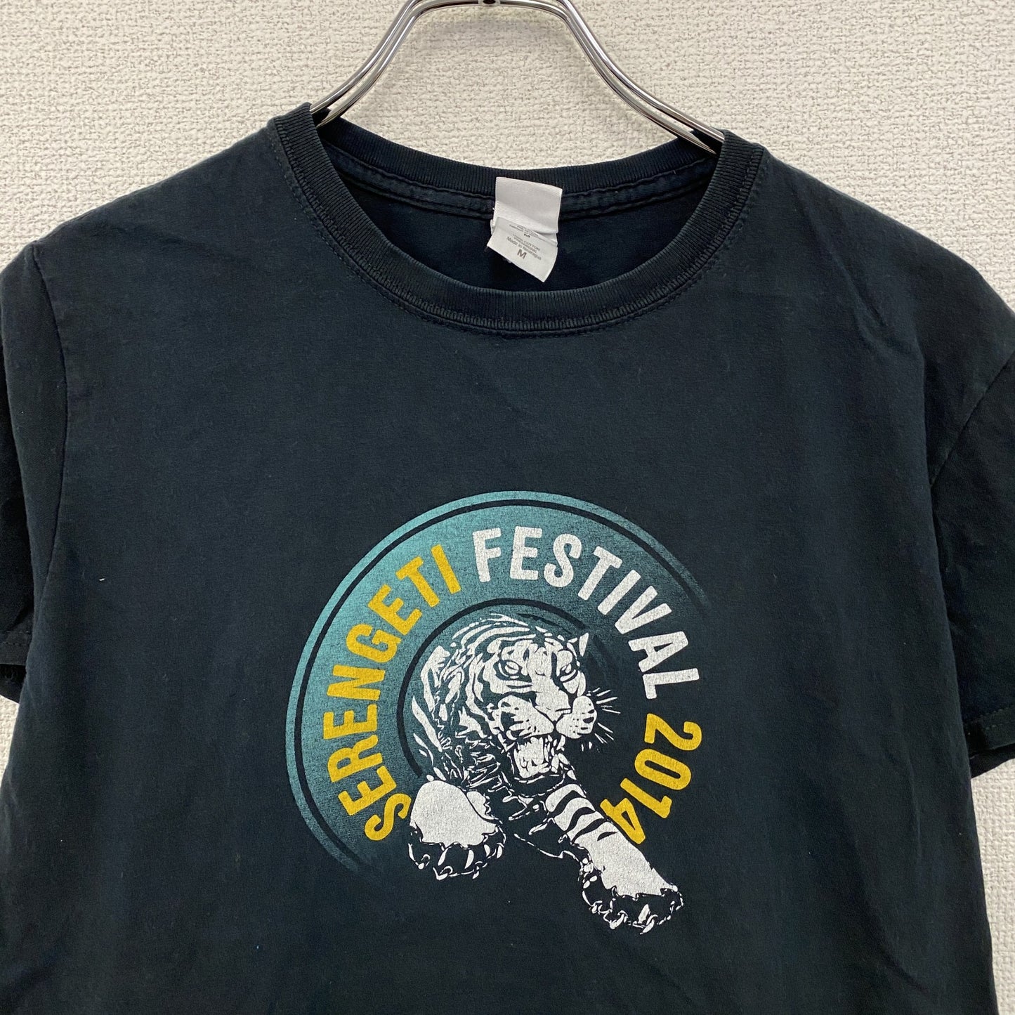 GILDAN　ギルダン　半袖プリントTシャツ　黒　ブラック　Mサイズ