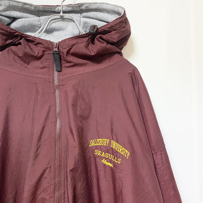 古着 used　PORT AUTHORITY　長袖カレッジロゴ刺繍ブルゾン　ソールズベリー大学　ビッグシルエット　5XLサイズ