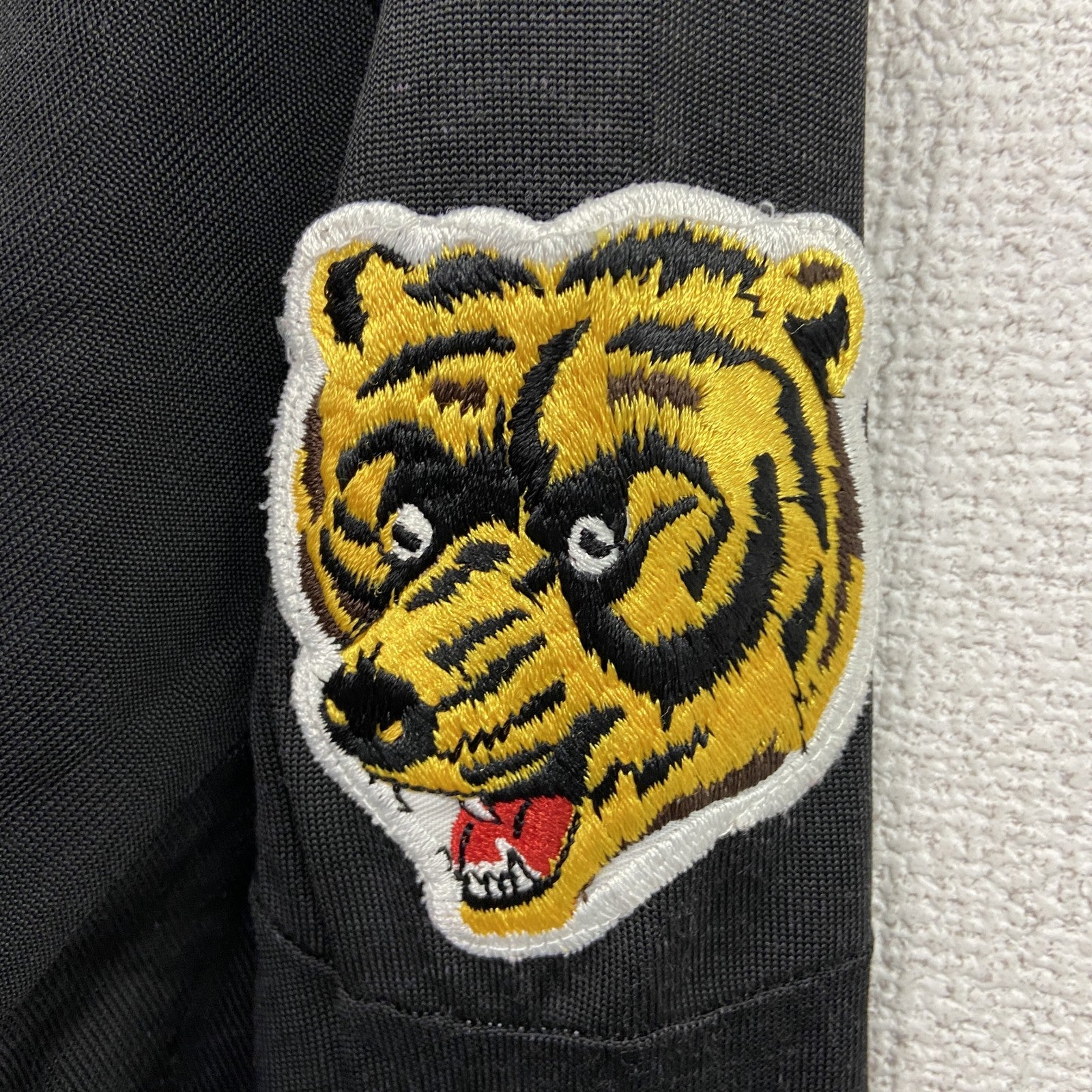 ～70s　ボストンブルーインズ　ホッケーTシャツ/ロンT　Vネック　刺繡　ワッペン　黒　ブラック