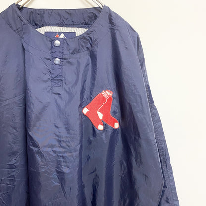 古着 used　Majestic　長袖ワンポイント刺繍ナイロンプルオーバー　ボストンレッドソックス　ネイビー　紺　Lサイズ