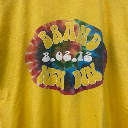 古着 used　GILDAN　ギルダン　半袖プリントTシャツ　クルーネック　レトロデザイン　黄　イエロー　Mサイズ