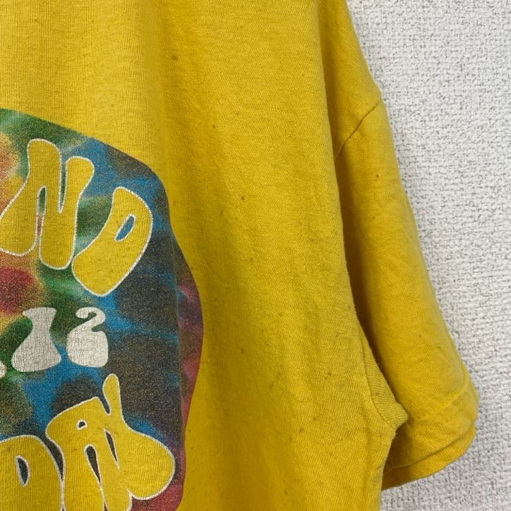 古着 used　GILDAN　ギルダン　半袖プリントTシャツ　クルーネック　レトロデザイン　黄　イエロー　Mサイズ