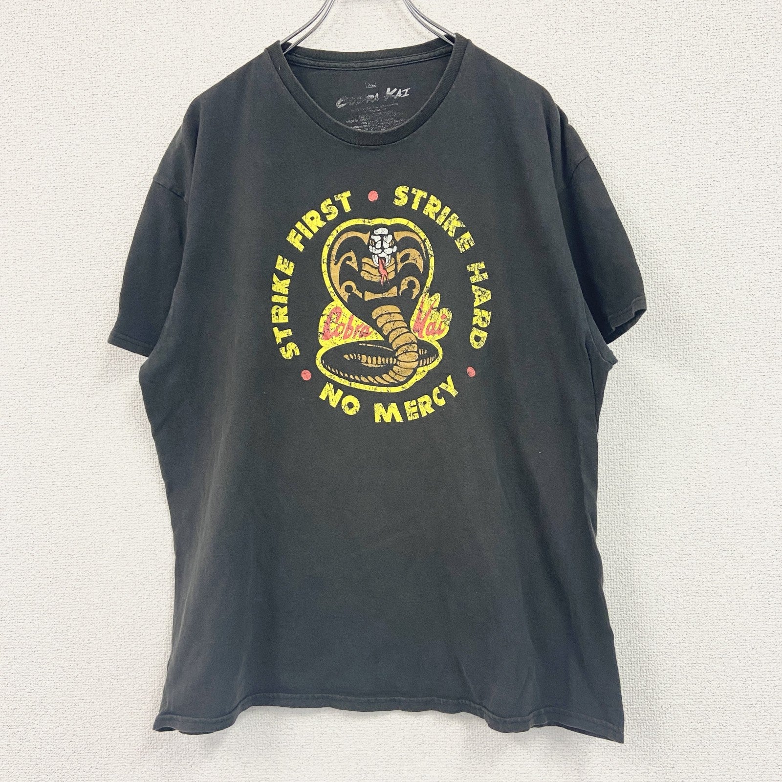 COBRA KAI　コブラ会　半袖プリントTシャツ　ムービーT　Netflix　黒　ブラック　XLサイズ
