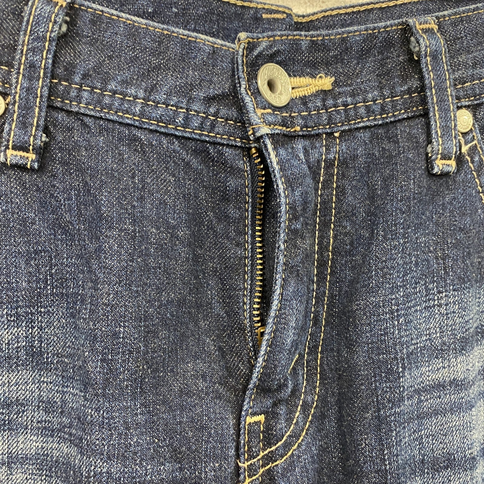 Levi’s　リーバイス　デニムパンツ/ジーンズ　シンチバック　縦落ち　鬼ヒゲ　ジップフライ　インディゴ　30サイズ