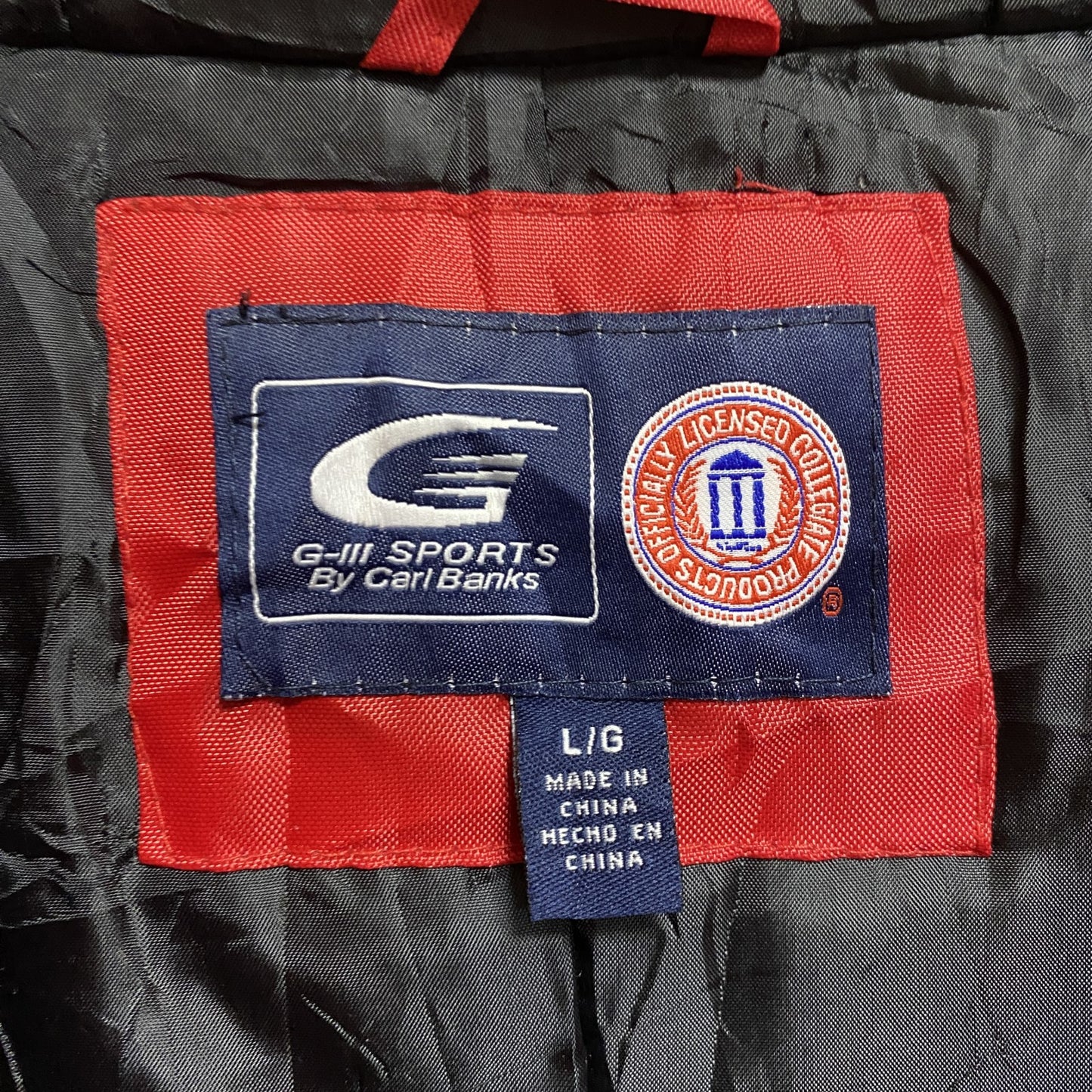 古着 used　G-Ⅲ　長袖カレッジ刺繍ブルゾン　ジップアップ厚手ジャンパー　メリーランド大学　亀　赤　黒　秋冬服　Lサイズ