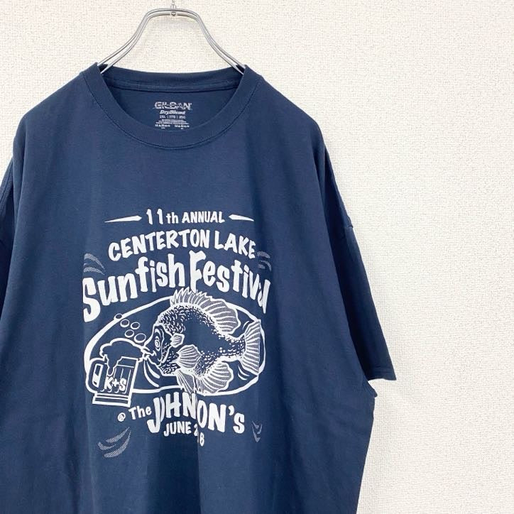 古着 used　GILDAN　ギルダン　半袖プリントTシャツ　魚　クルーネック　レトロデザイン　紺　ネイビー　XXLサイズ