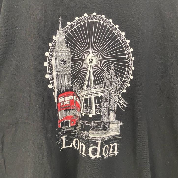 半袖プリントTシャツ　London　ロンドン　ビックベン　ビックデザイン　クルーネック　黒　ブラック　Mサイズ