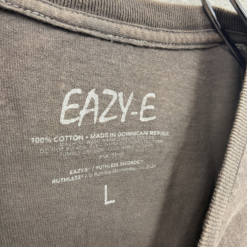 EAZY-E　イージーイー　半袖プリントTシャツ　ラップT　モカ　Lサイズ