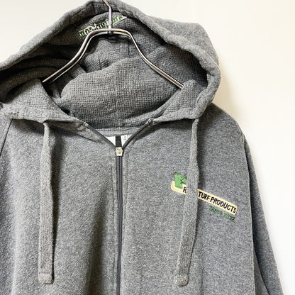 古着 used　FILA　フィラ　長袖フルジップワンポイント刺繡デザインパーカー　スウェットフーディー　グレー　XXLサイズ