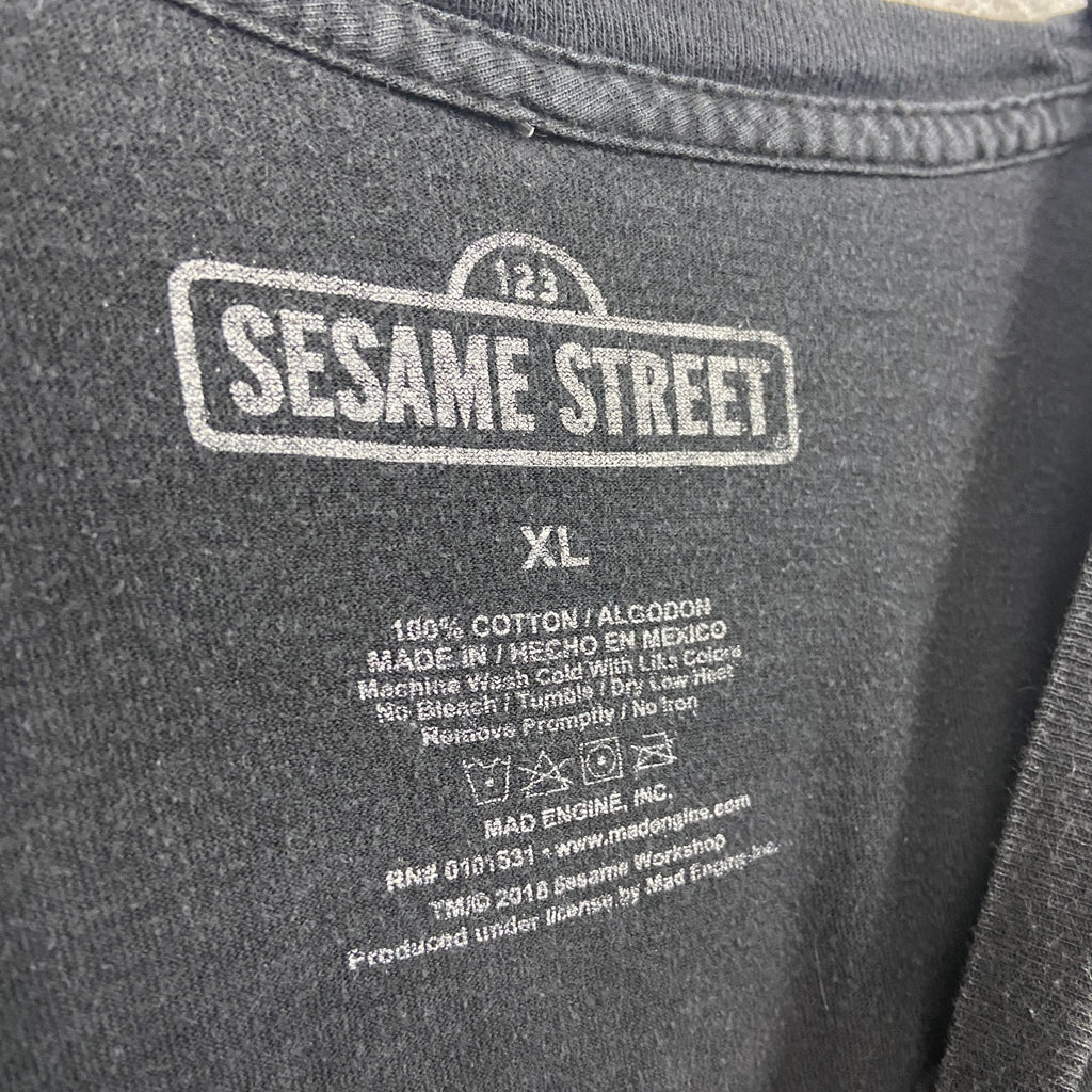 SESAME STREET　セサミストリート　COOKIE MONSTER　クッキーモンスター　半袖プリントTシャツ　黒　ブラック　XLサイズ
