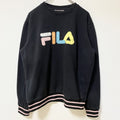 古着 used　FILA フィラ　長袖ビッグロゴカラフルデザインスウェット　トレーナー　クルーネック　ブラック　Ｌサイズ
