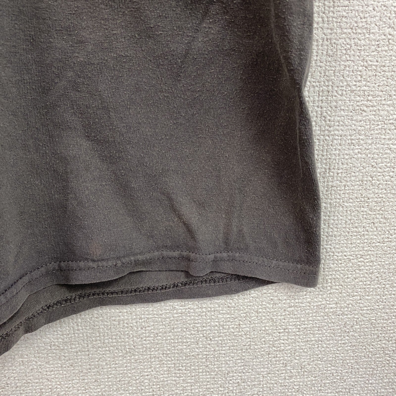 GILDAN　ギルダン　レーナードスキナード　半袖プリントTシャツ　バンドＴ　グレー　Lサイズ