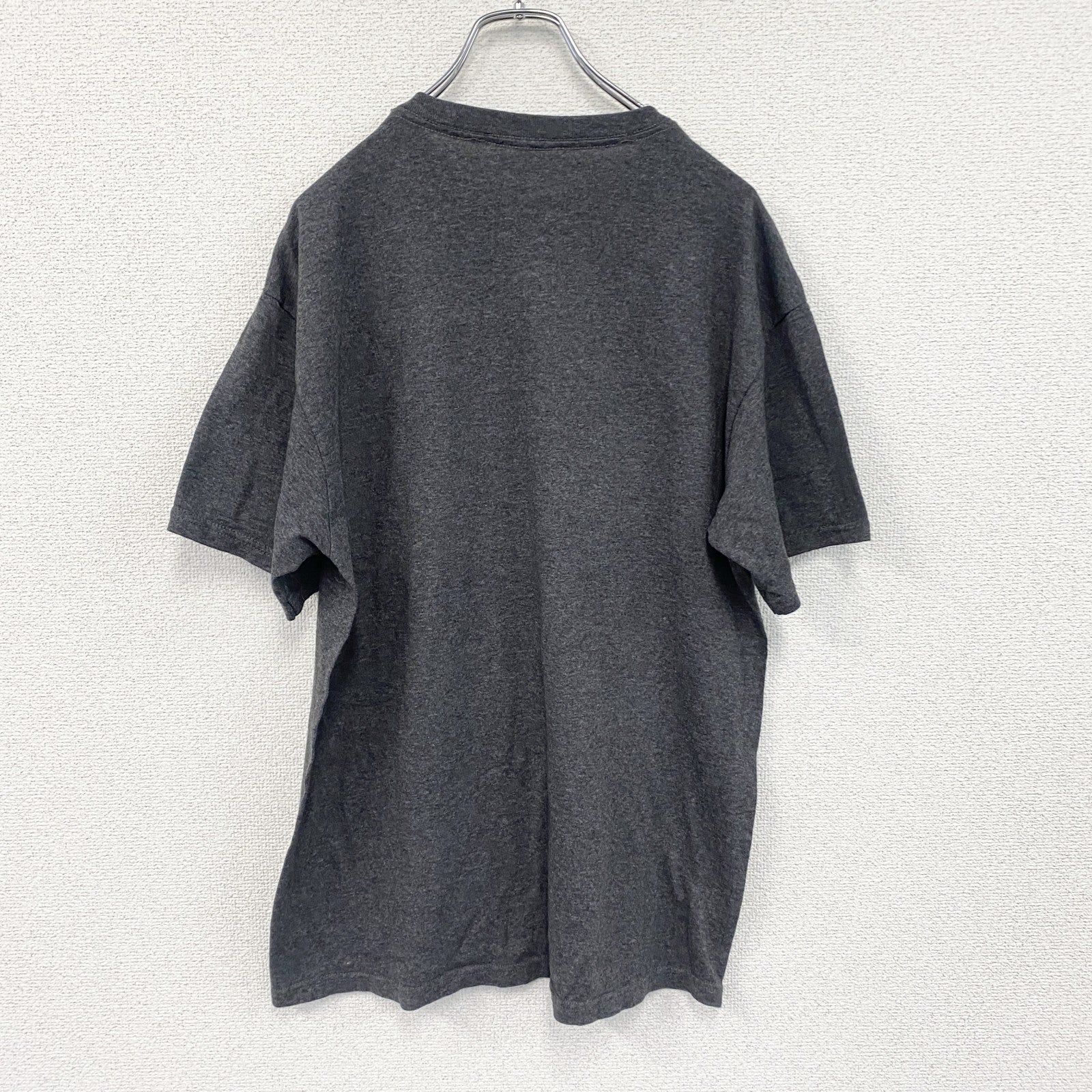 BAT MAN　バットマン　半袖プリントTシャツ　アメコミT　灰色　ダークグレー　Lサイズ