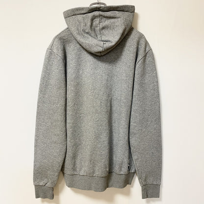 古着 used　PUMA プーマ　長袖ビッグロゴデザインパーカー　スウェットフーディ　グレー　カジュアル　前ポケット　Mサイズ