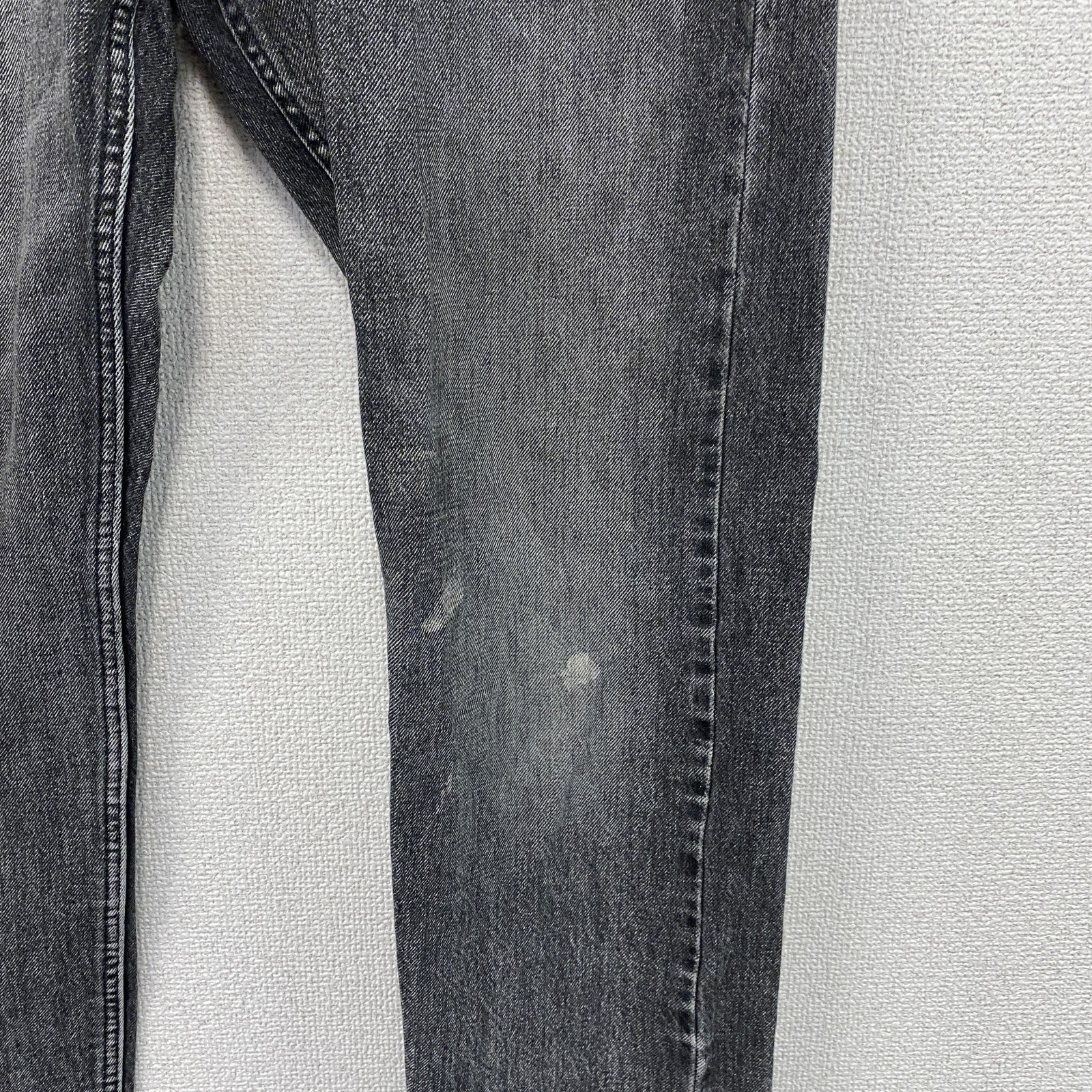 Levi’s　リーバイス　502　ブラックデニムパンツ/ジーンズ　ジップフライ　縦落ち　黒　ブラック　W32サイズ