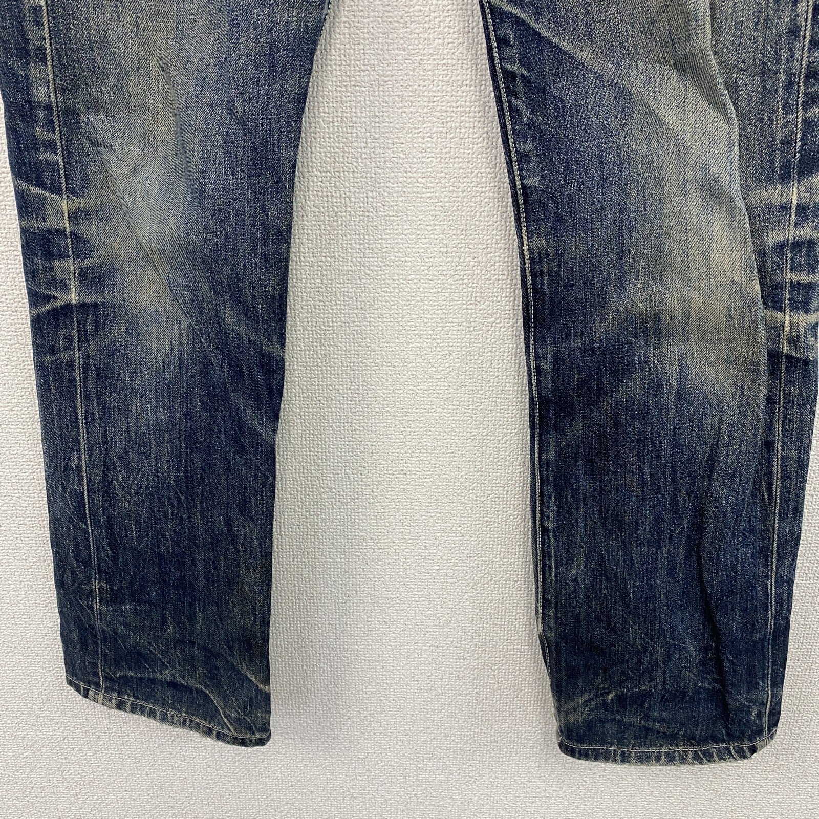 Levi’s　リーバイス　501　デニムパンツ/ジーンズ　フラップポケット　ボタンフライ　縦落ち　鬼ヒゲ　インディゴ　W30サイズ