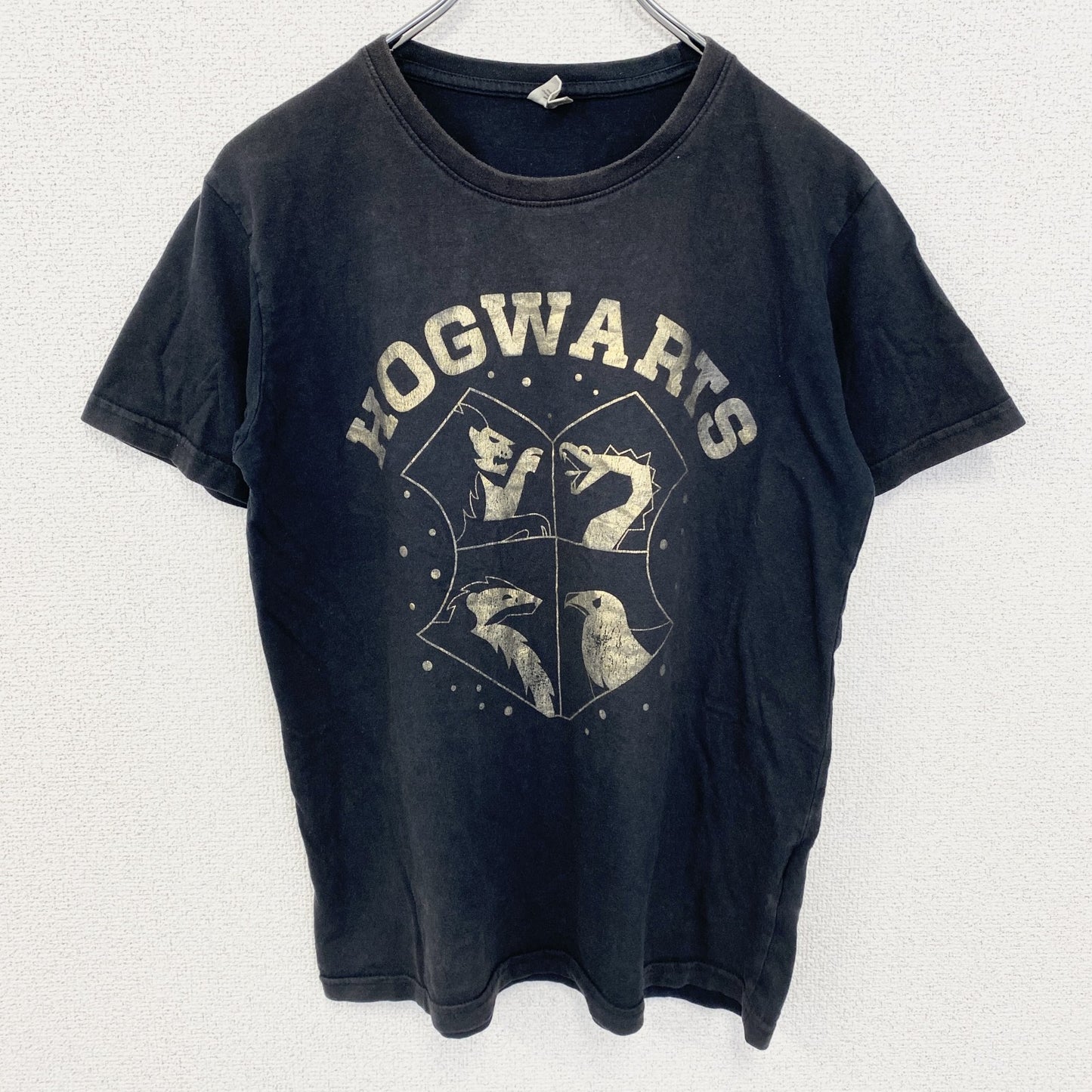 古着 used　Harry Potter ハリーポッター　半袖プリントTシャツ　HOGWARTS ホグワーツ　黒　ブラック