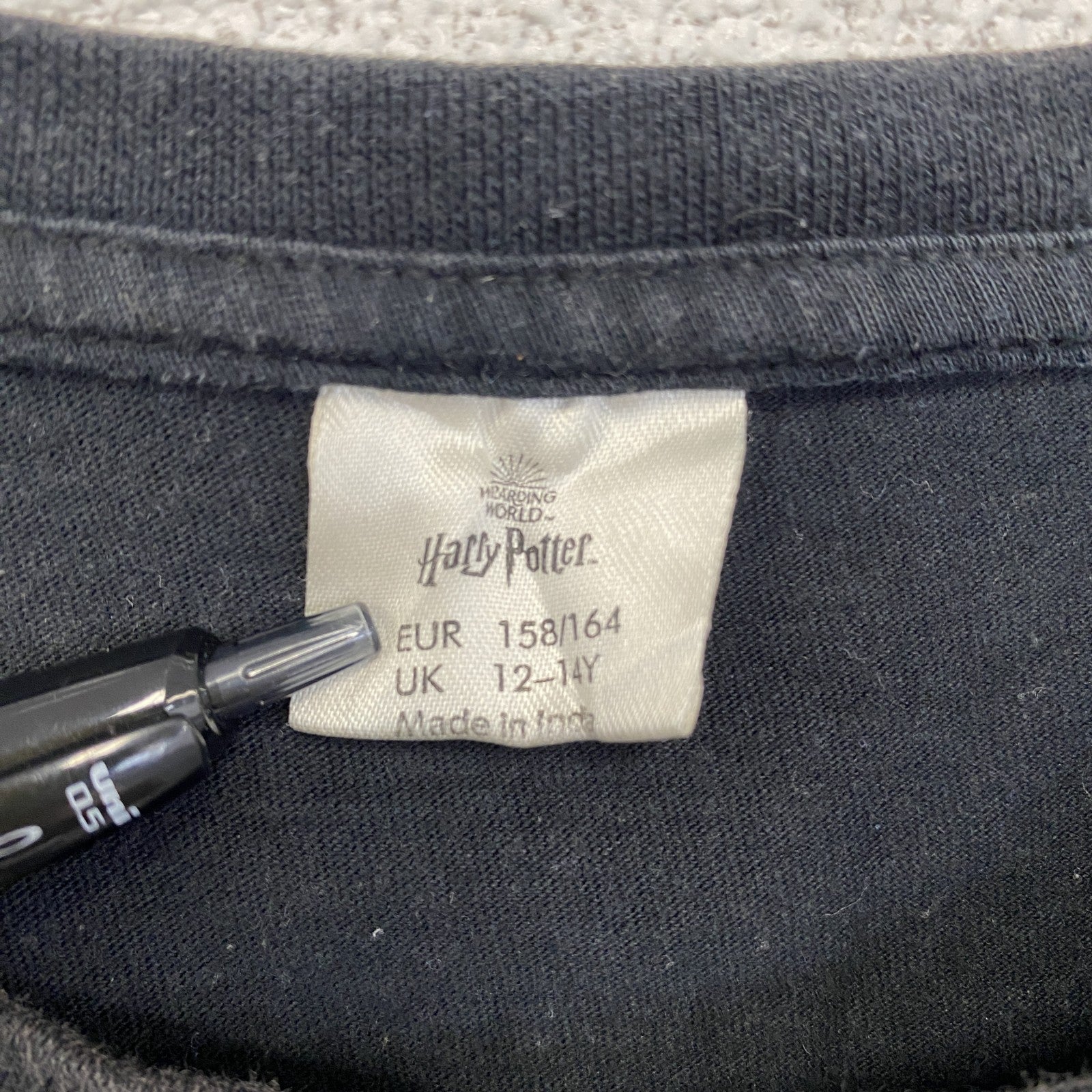 古着 used　Harry Potter ハリーポッター　半袖プリントTシャツ　HOGWARTS ホグワーツ　黒　ブラック