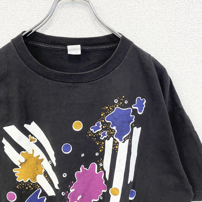 古着 used　半袖デザインプリントTシャツ　グラフィックプリント　ペイント　クルーネック　黒　ブラック