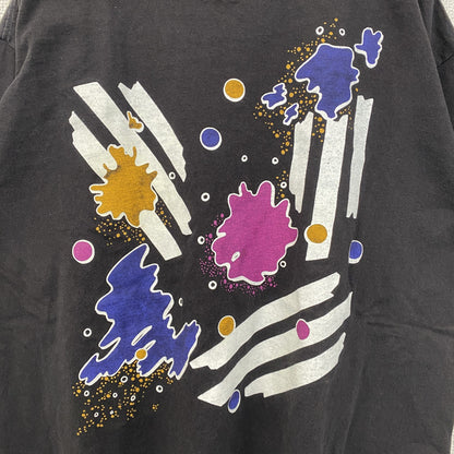 古着 used　半袖デザインプリントTシャツ　グラフィックプリント　ペイント　クルーネック　黒　ブラック