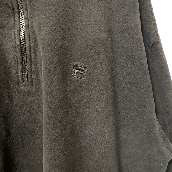 古着 used　FILA フィラ　長袖ハーフジップワンポイントロゴ刺スウェット　パーカー　ハイネック　黒　XLサイズ