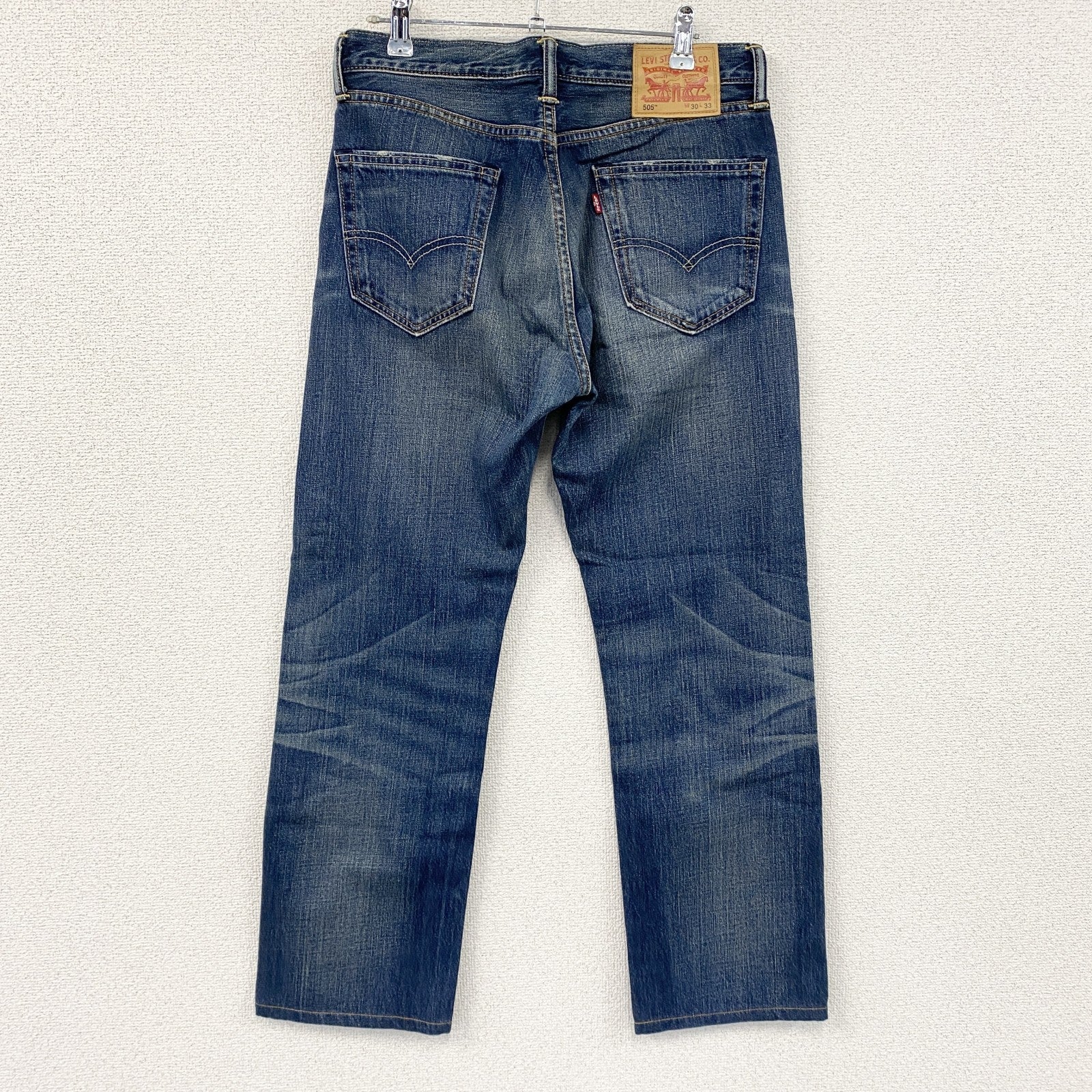 Levi's　リーバイス　505　デニムパンツ/ジーンズ　縦落ち　鬼ヒゲ　フェード　ジップフライ　インディゴ　W30サイズ