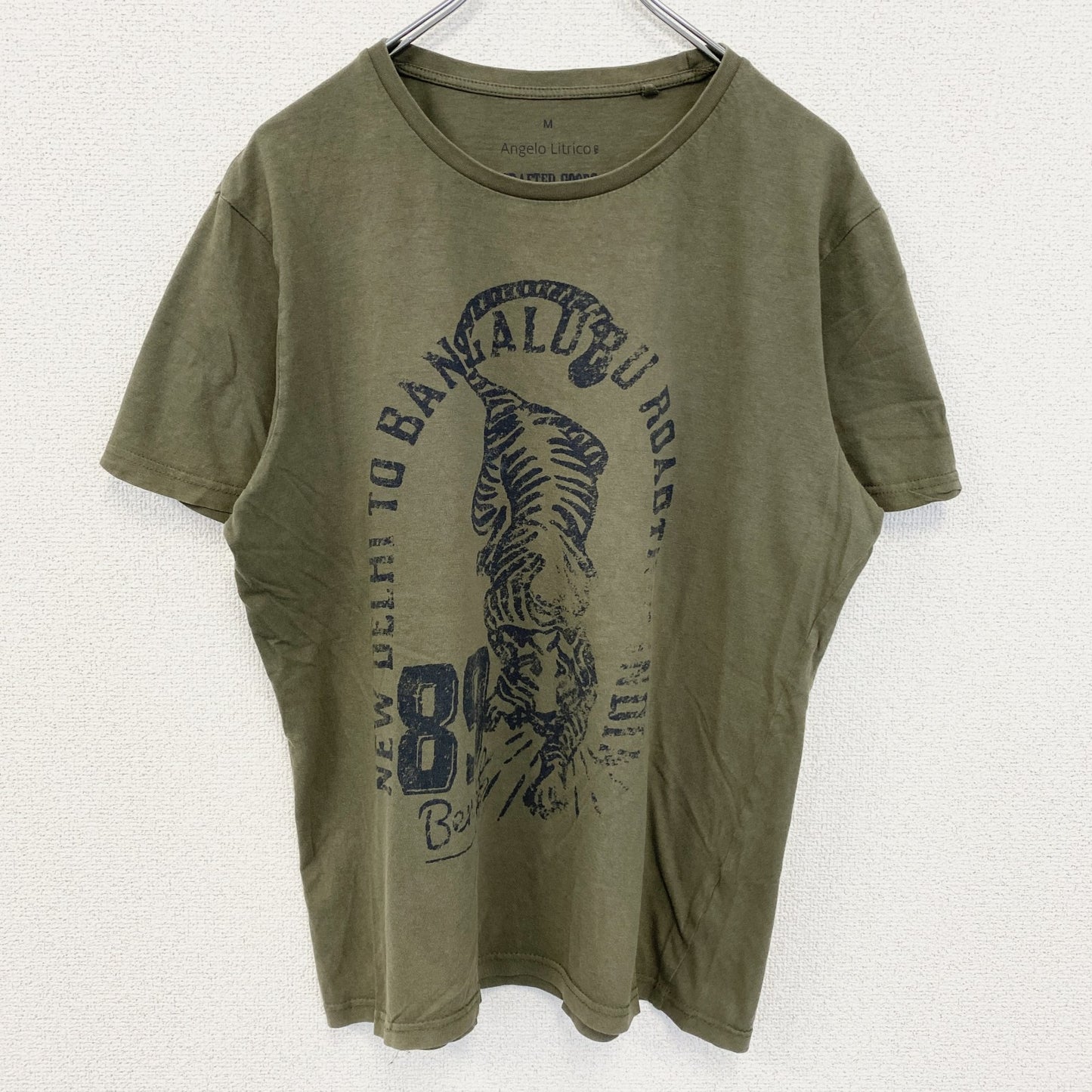 古着 used　Angelo Litrico　半袖アニマルプリントTシャツ　虎　タイガー　クルーネック　カーキ　Mサイズ