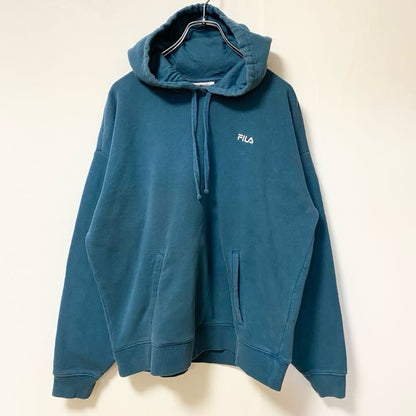 古着 used　FILA フィラ　長袖ワンポイントロゴ刺繡デザインパーカー　フーディースウェット　ブルー　XXＬサイズ