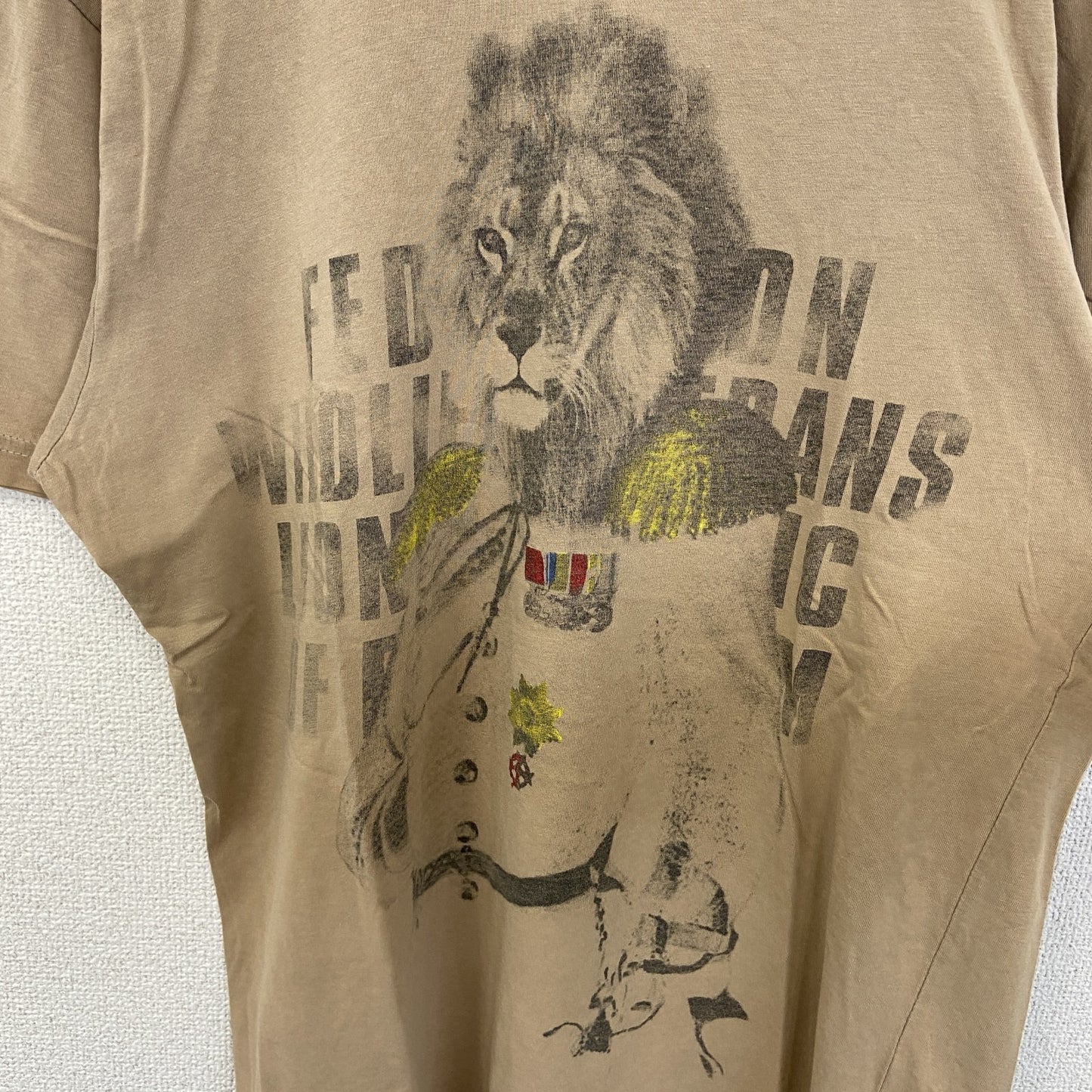 古着 used　SMOG スモッグ　半袖プリントTシャツ　カジュアルデザイン　ライオン　黄褐色　クルーネック　レトロ　XLサイズ