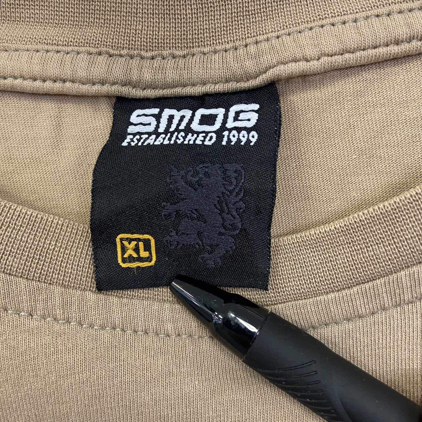 古着 used　SMOG スモッグ　半袖プリントTシャツ　カジュアルデザイン　ライオン　黄褐色　クルーネック　レトロ　XLサイズ