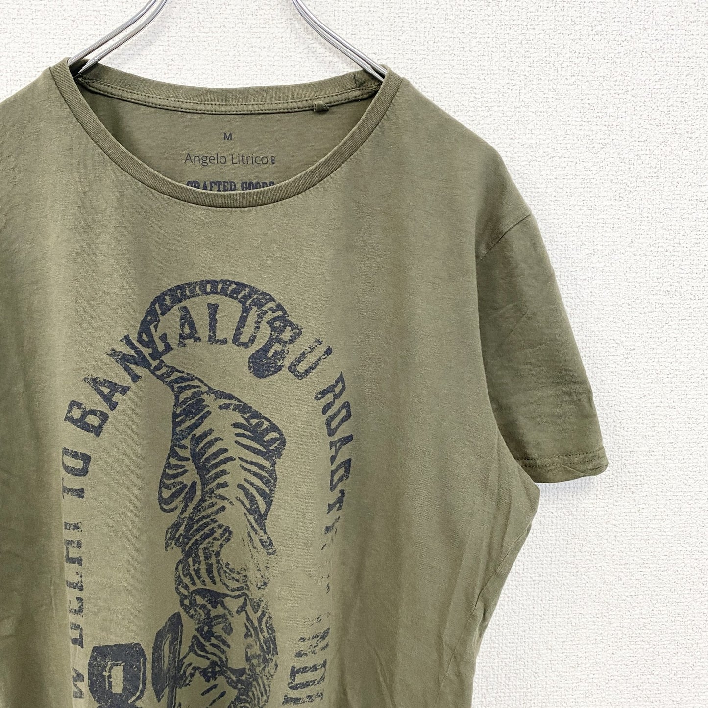 古着 used　Angelo Litrico　半袖アニマルプリントTシャツ　虎　タイガー　クルーネック　カーキ　Mサイズ