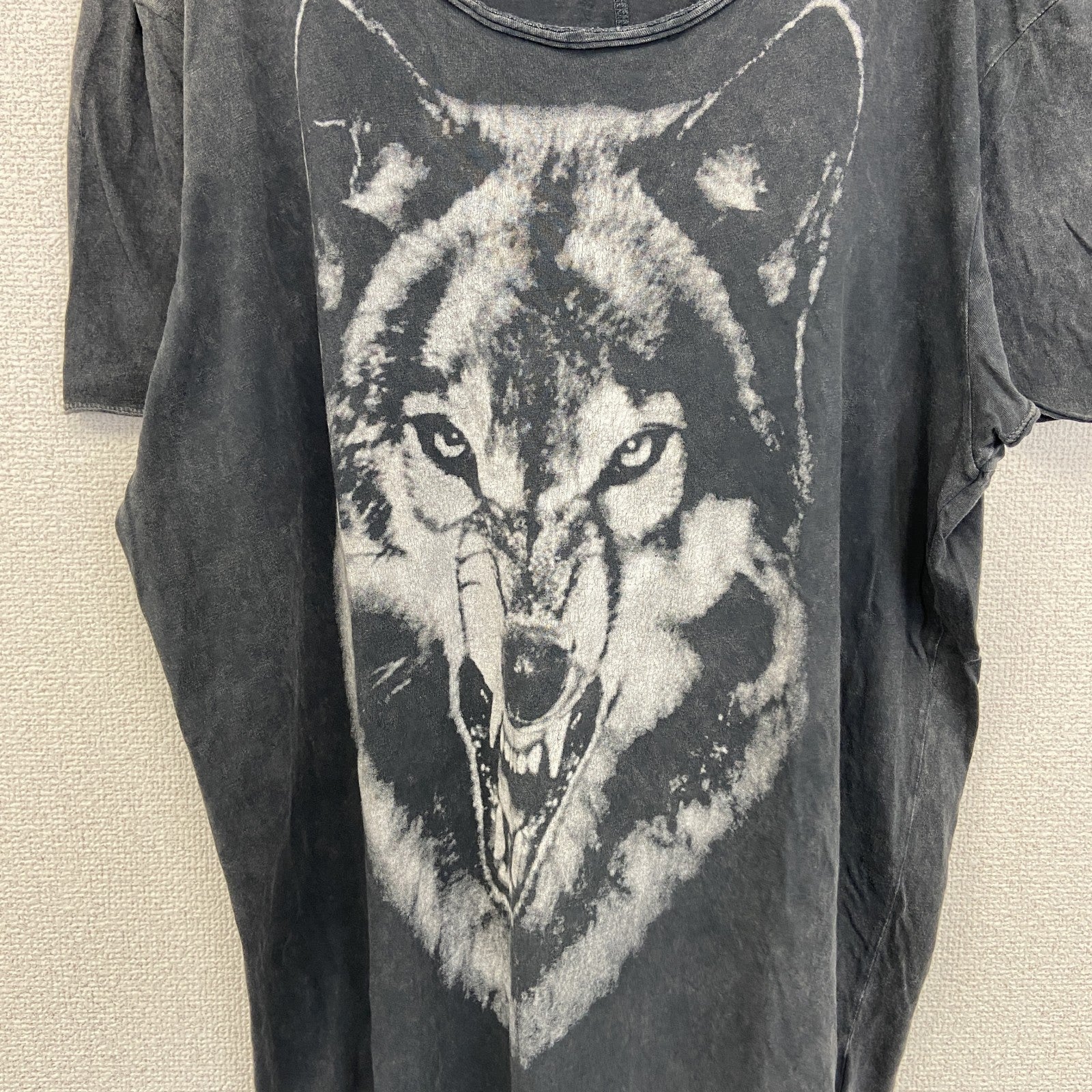 古着 used　AUTARK　半袖プリントTシャツ　カジュアルデザイン　オオカミ　灰色　クルーネック　レトロ　XXLサイズ
