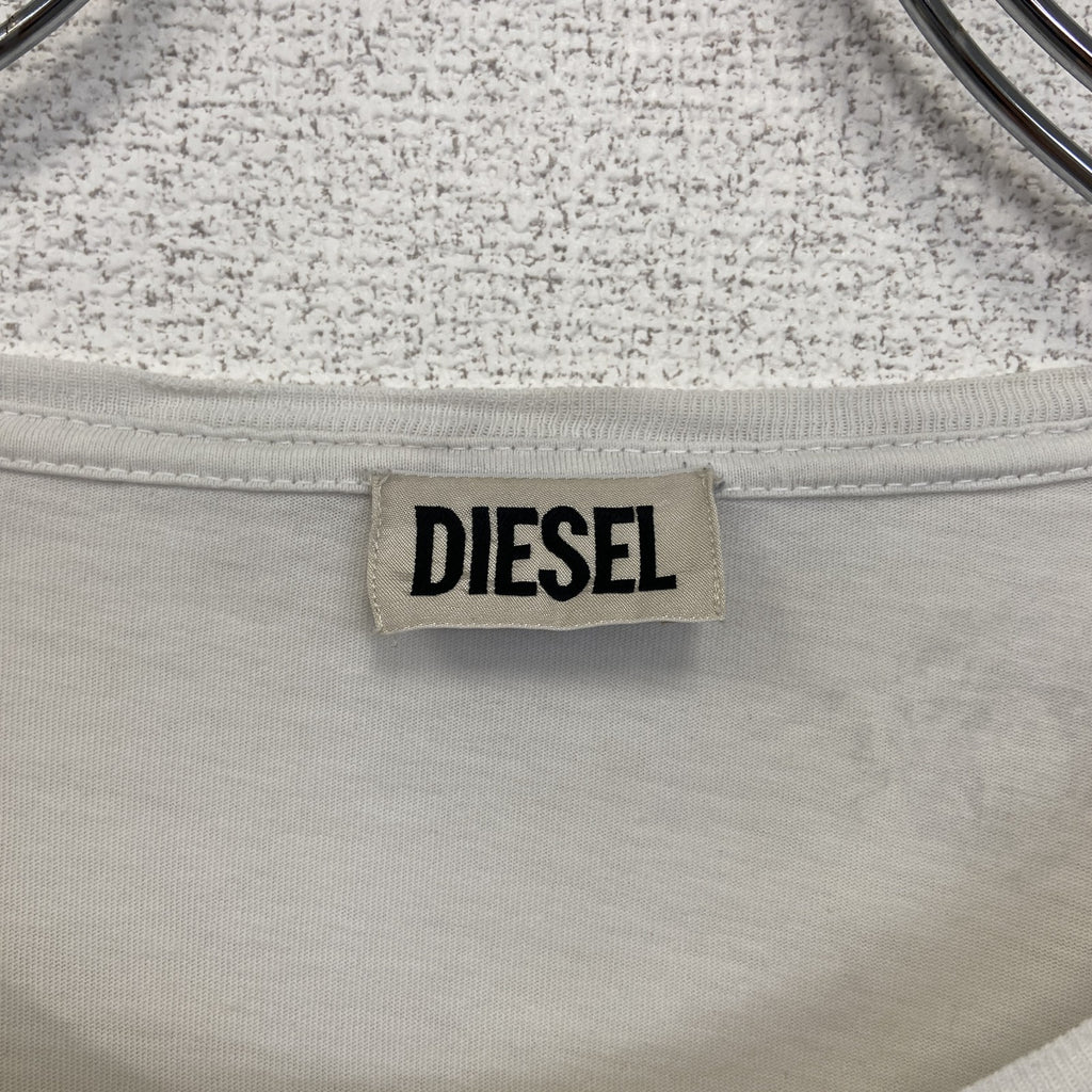 古着 used　DIESEL ディーゼル　半袖プリントTシャツ　カジュアル　シングルステッチ　白　クルーネック　レトロ　Mサイズ