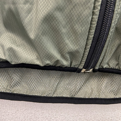 UNIQLO　ユニクロ　フルジップベスト　カーキ　Lサイズ
