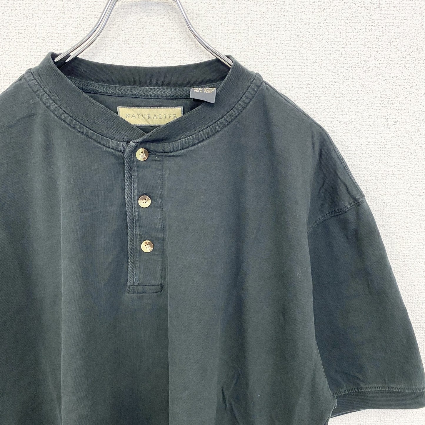 古着 used　NATURALLIFE　半袖ヘンリーネックTシャツ　シンプルデザイン　黒　ブラック　Lサイズ