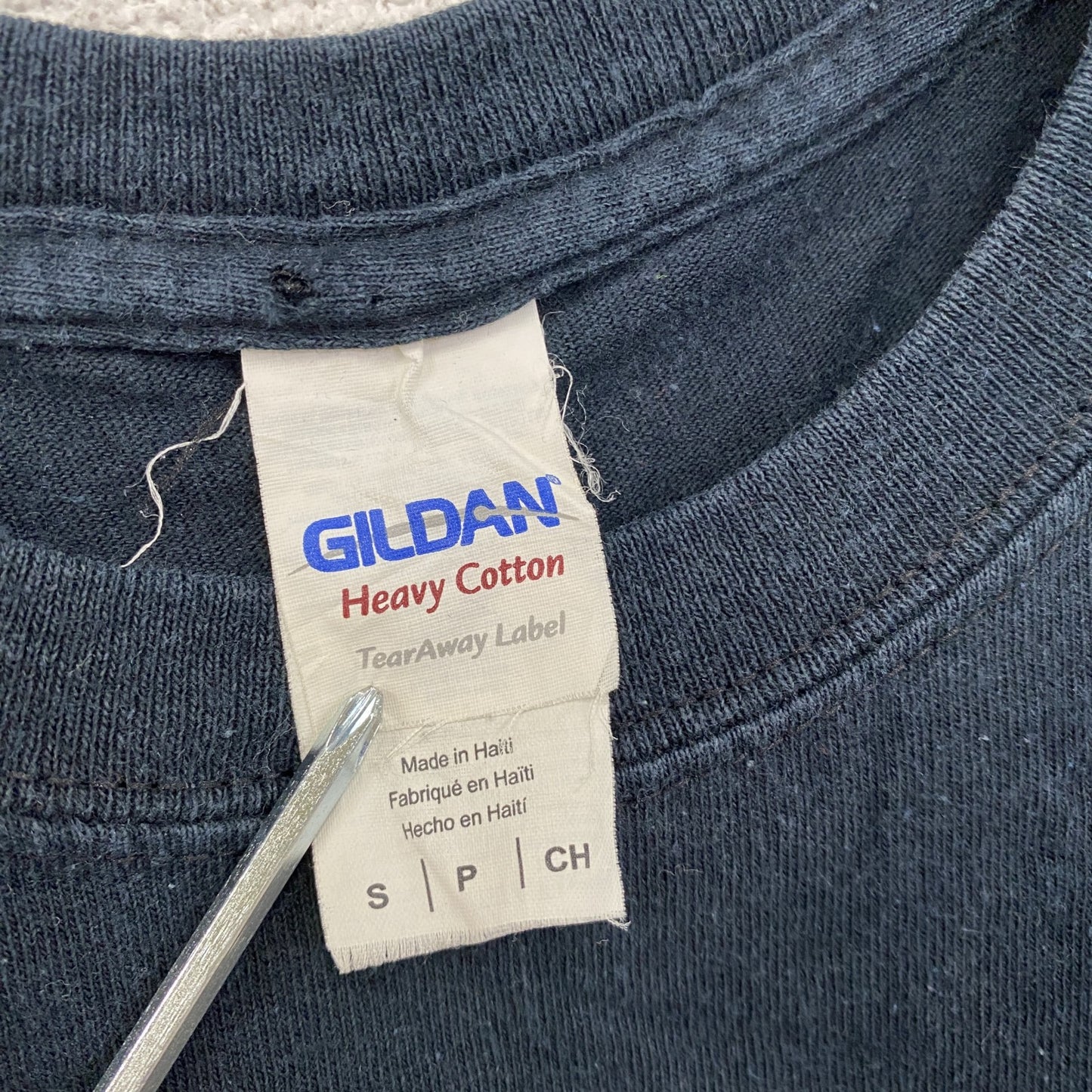 GILDAN　ギルダン　半袖プリントTシャツ　黒　ブラック　Sサイズ