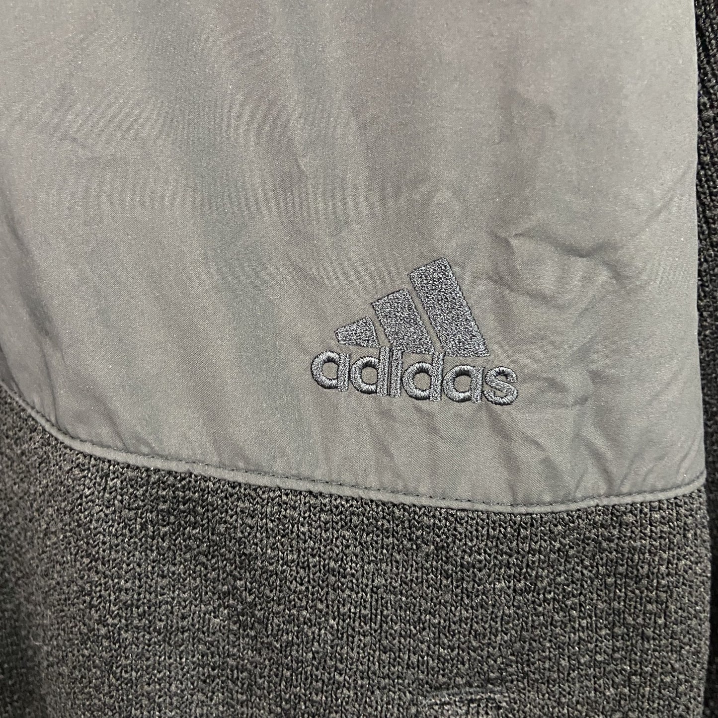 adidas　アディダス　フルジップパーカー　ジャージ　フーディー　黒　ブラック　Mサイズ