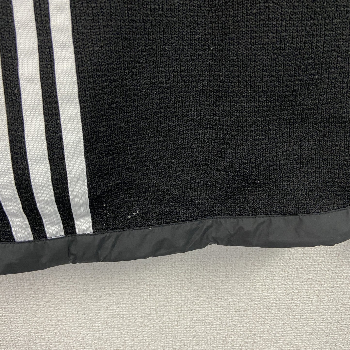 adidas　アディダス　フルジップパーカー　ジャージ　フーディー　黒　ブラック　Mサイズ