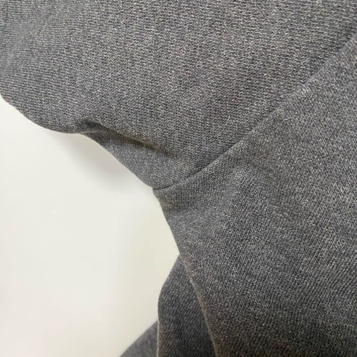 古着 used　PUMA プーマ　長袖ワンポイントロゴデザインパーカー　スウェットフーディ　グレー　前ポケット　XXLサイズ