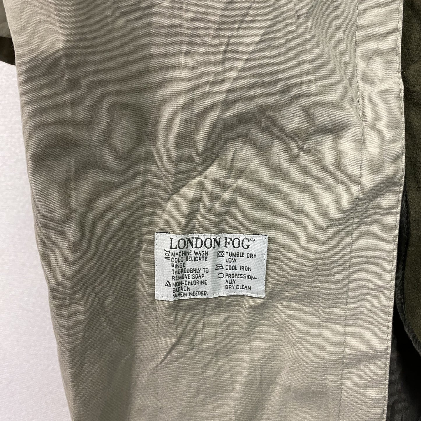LONDON FOG　ロンドンフォグ　ダブルトレンチコート　ベージュ　46サイズ