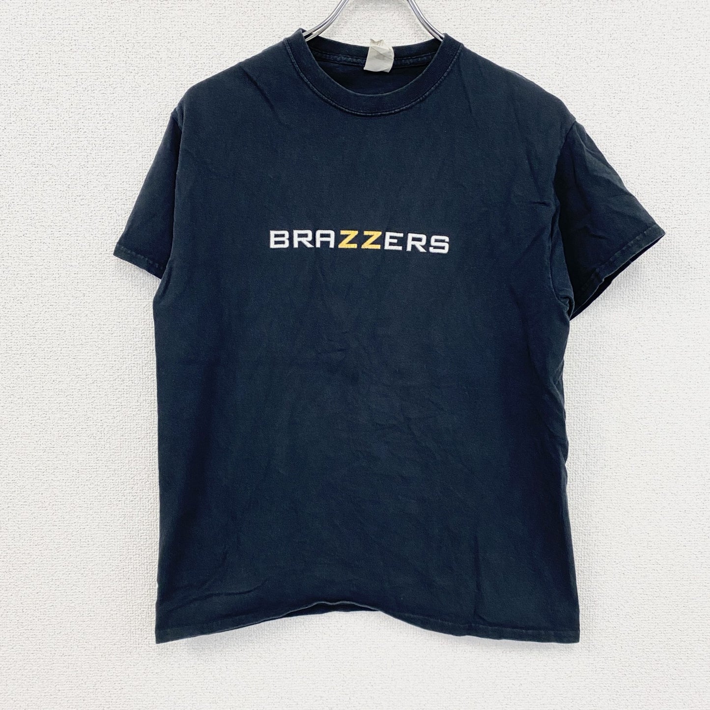 GILDAN　ギルダン　半袖プリントTシャツ　黒　ブラック　Mサイズ