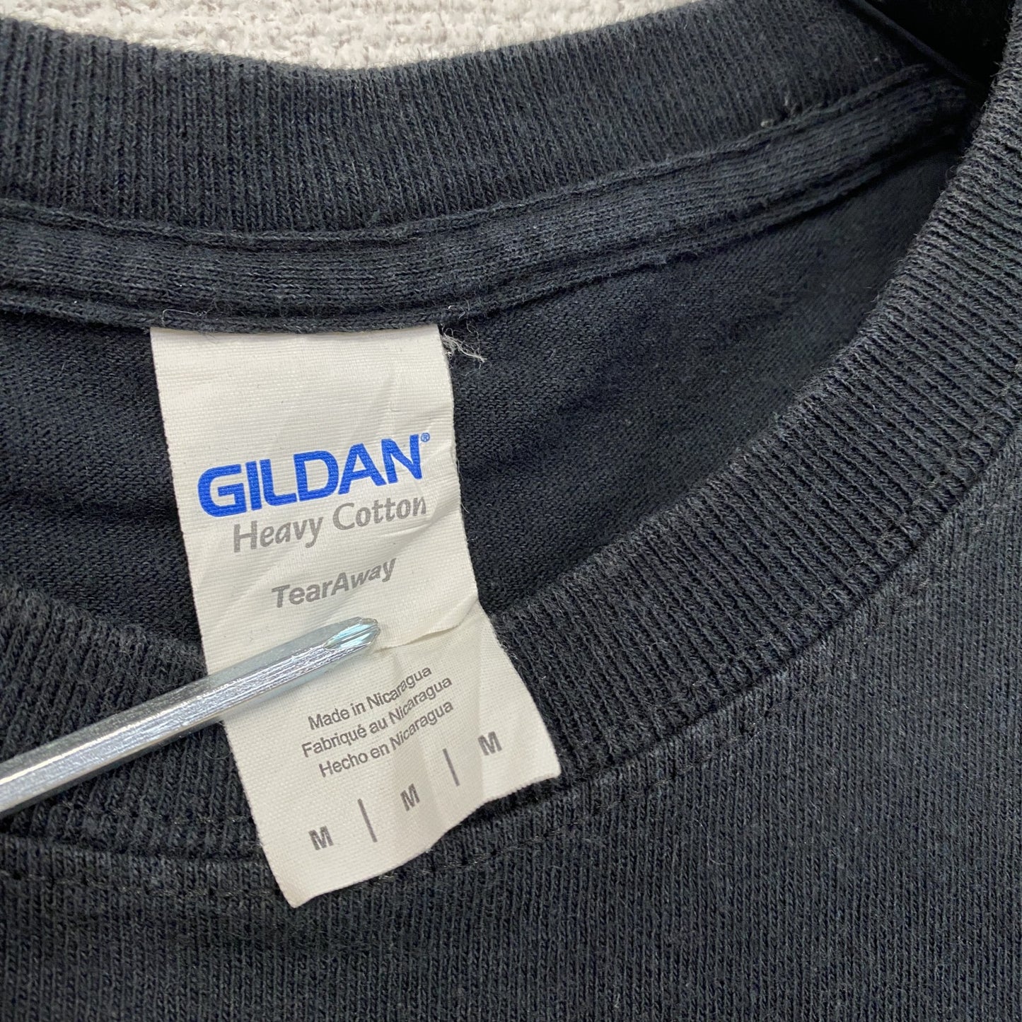 GILDAN　ギルダン　半袖プリントTシャツ　黒　ブラック　Mサイズ