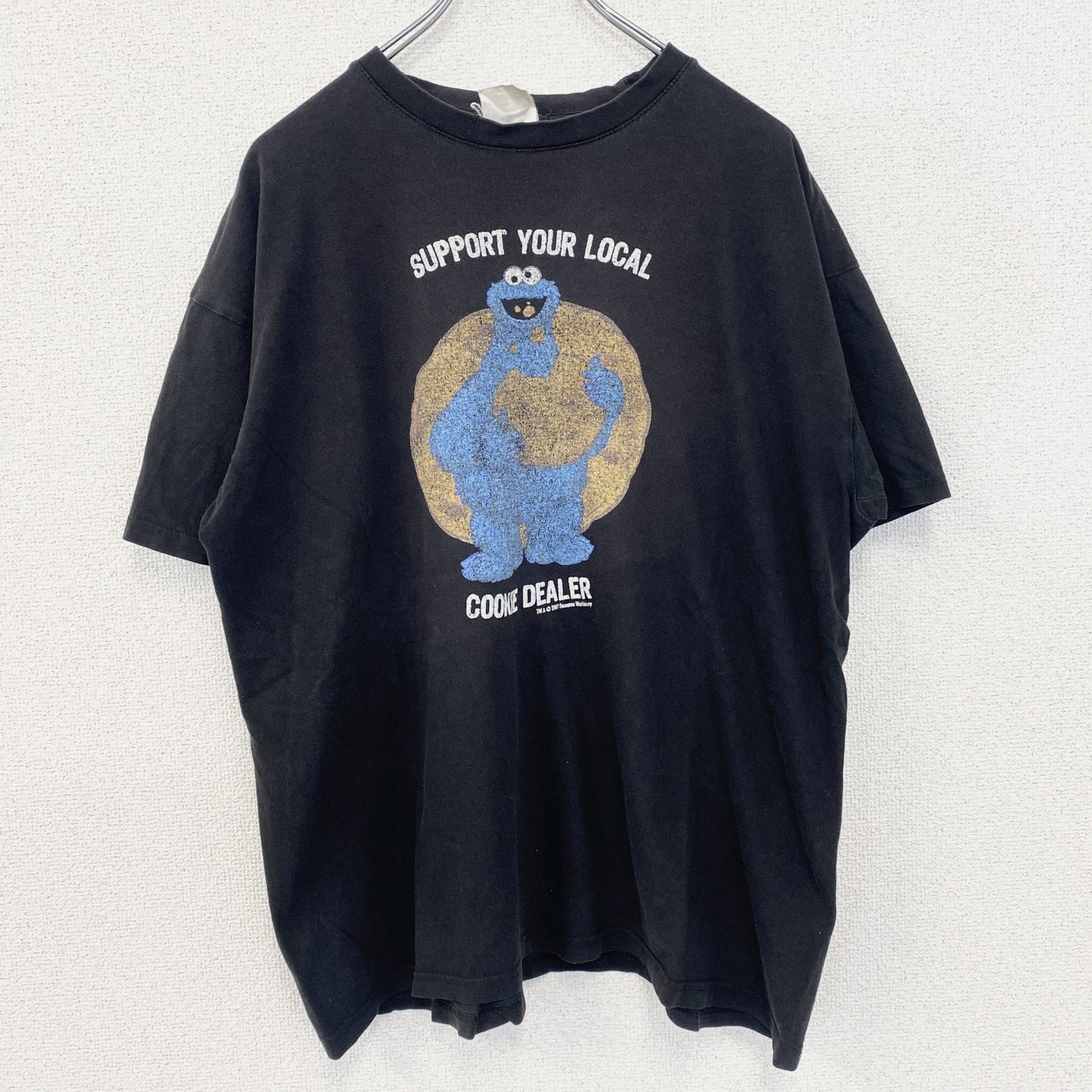 古着 used　B&C ビー&シー　半袖デザインプリントTシャツ　セサミストリート　クッキーモンスター　カジュアル　黒　Lサイズ