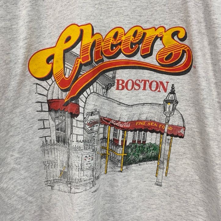 GILDAN　ギルダン　半袖プリントイラストTシャツ　BOSTON　クルーネック　灰色　ライトグレー　XLサイズ
