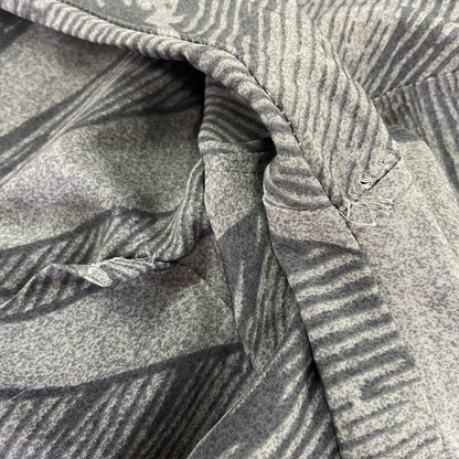 古着 used　OUTKAST　半袖総柄シャツ　レトロデザイン　幾何学模様　個性的　アート　グレー　XXLサイズ