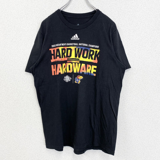 古着 used　adidas　アディダス　半袖クルーネックプリントTシャツ　NCAA　バスケットボール　黒　ブラック　Lサイズ